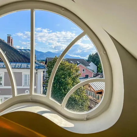 Loft-wohnung Im Herzen Von - 100m2 - Smarttv *