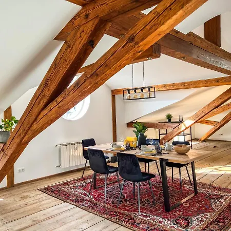 Loft-wohnung Im Herzen Von - 100m2 - Smarttv *