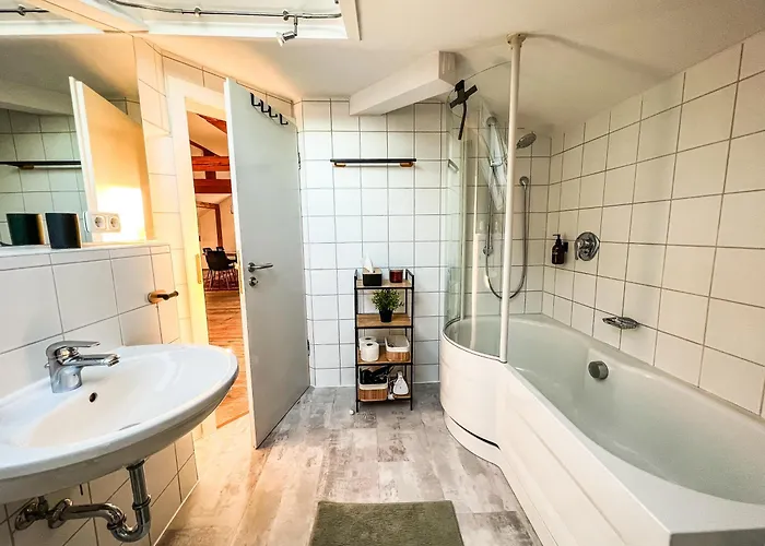 Loft-wohnung Im Herzen Von - 100m2 - Smarttv Apartman